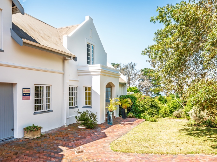 4 Bedroom Property for Sale in Belvidere Estate Western Cape